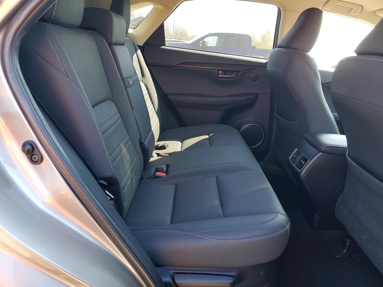 2020 Lexus Nx 300 Base - zdjęcie 11