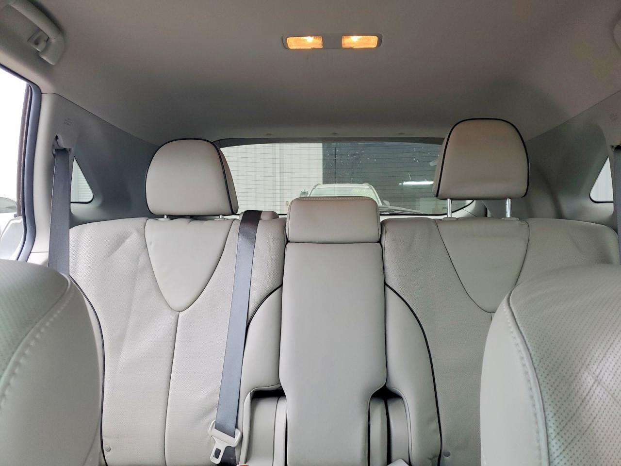 2015 Toyota Venza Xle - zdjęcie 10