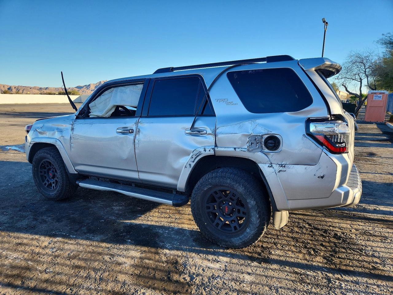 2021 Toyota 4Runner Trd Off-Road Premium - zdjęcie 2