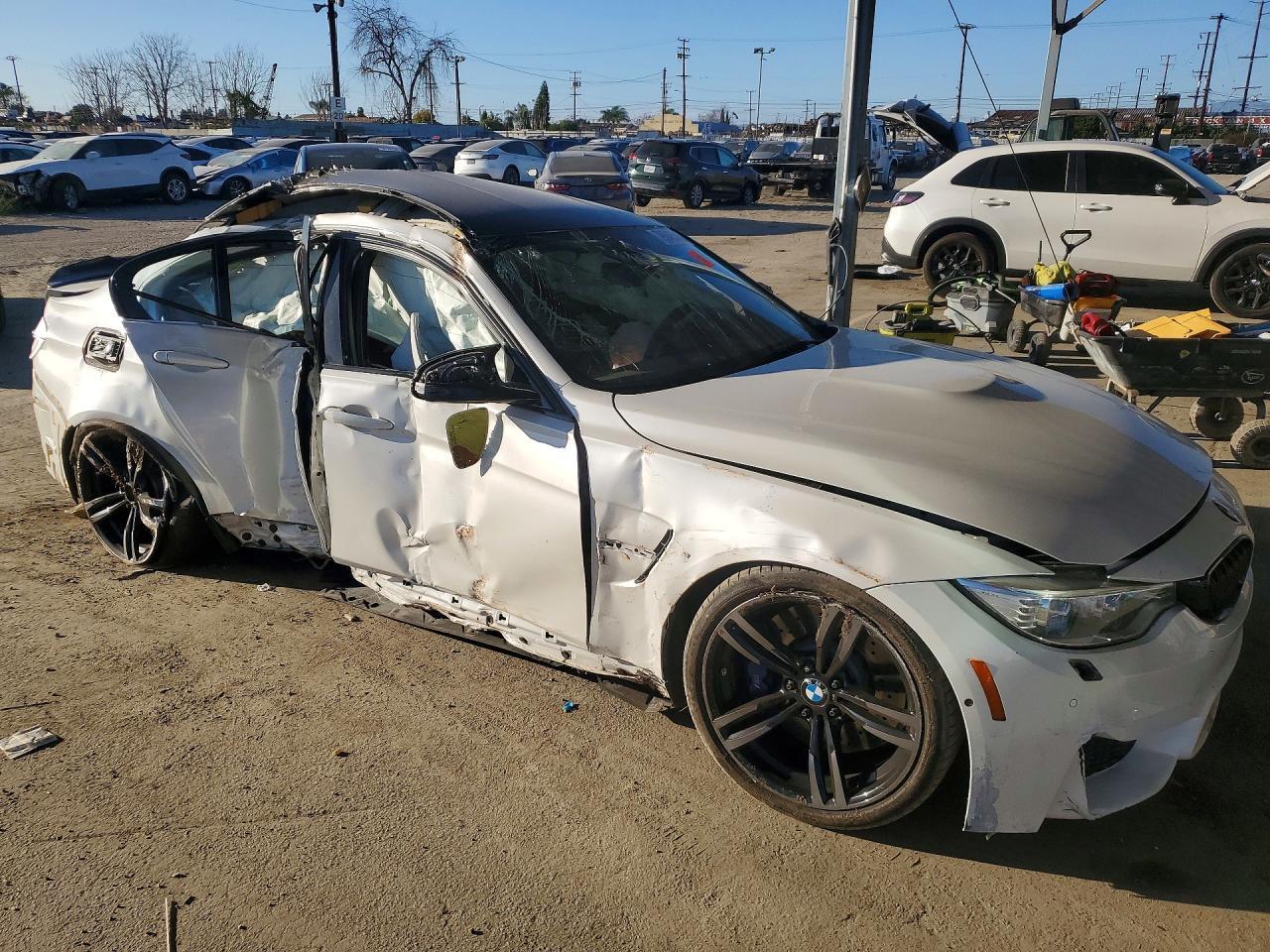BMW M3 - zdjęcie 4