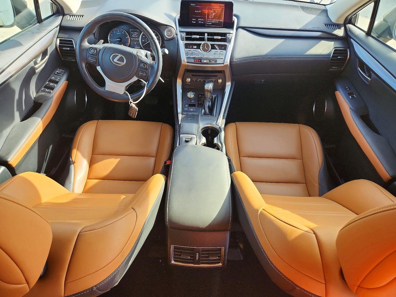 2021 Lexus Nx 300 Base - zdjęcie 8