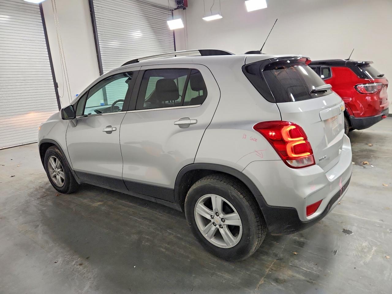 2020 Chevrolet Trax 1Lt - zdjęcie 2