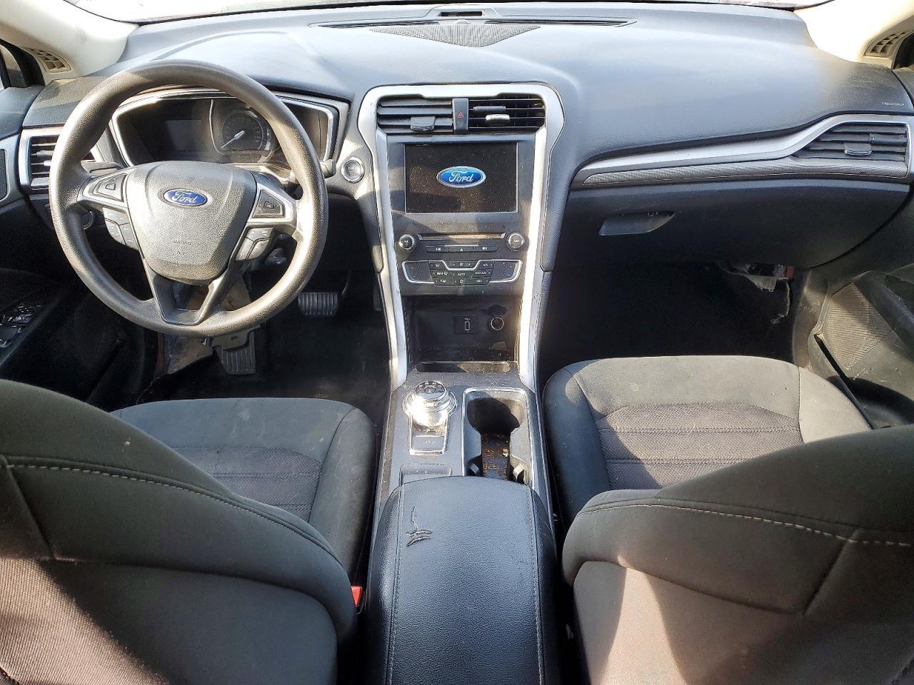 2017 Ford Fusion Se - zdjęcie 8