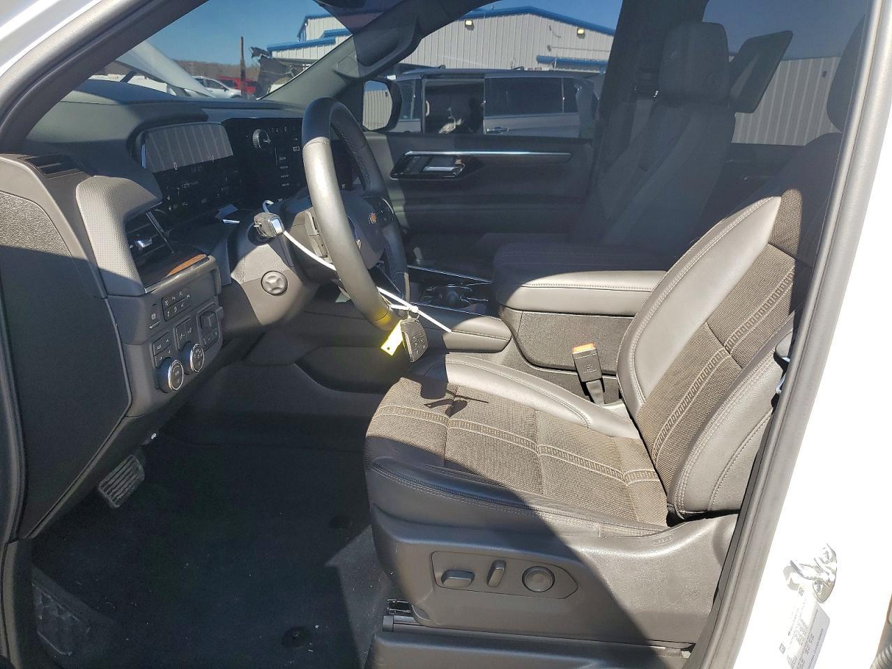 2025 Chevrolet Suburban K1500 High Country - zdjęcie 7