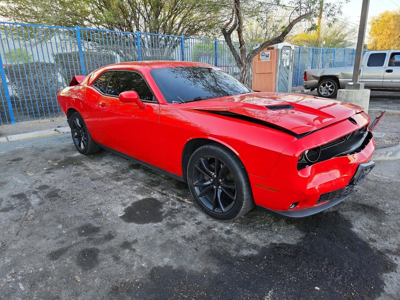 2016 Dodge Challenger Sxt - zdjęcie 4