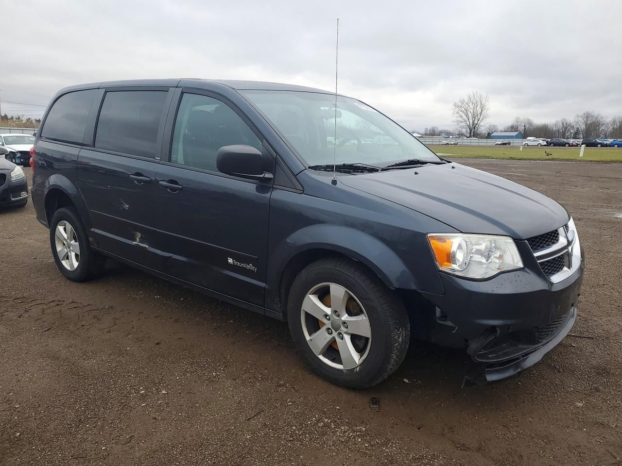 2013 Dodge Grand Caravan Se - zdjęcie 4