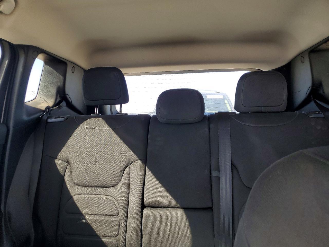 2019 Jeep Renegade - zdjęcie 10