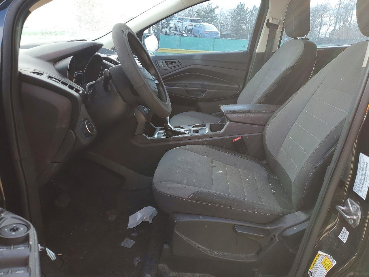 2019 Ford Escape S - zdjęcie 7