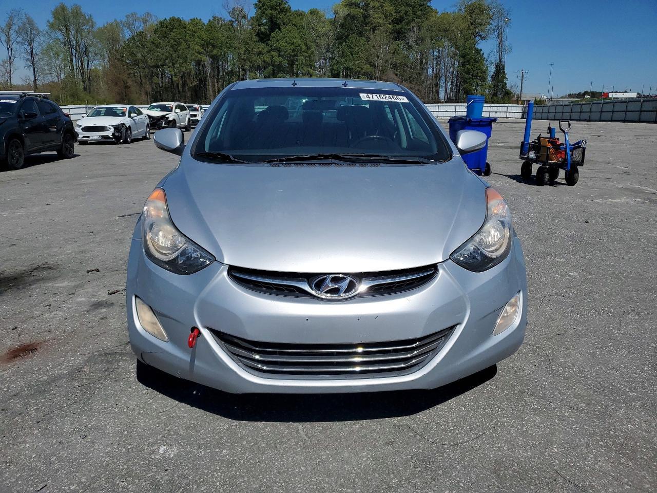 2013 Hyundai Elantra Limited - zdjęcie 5