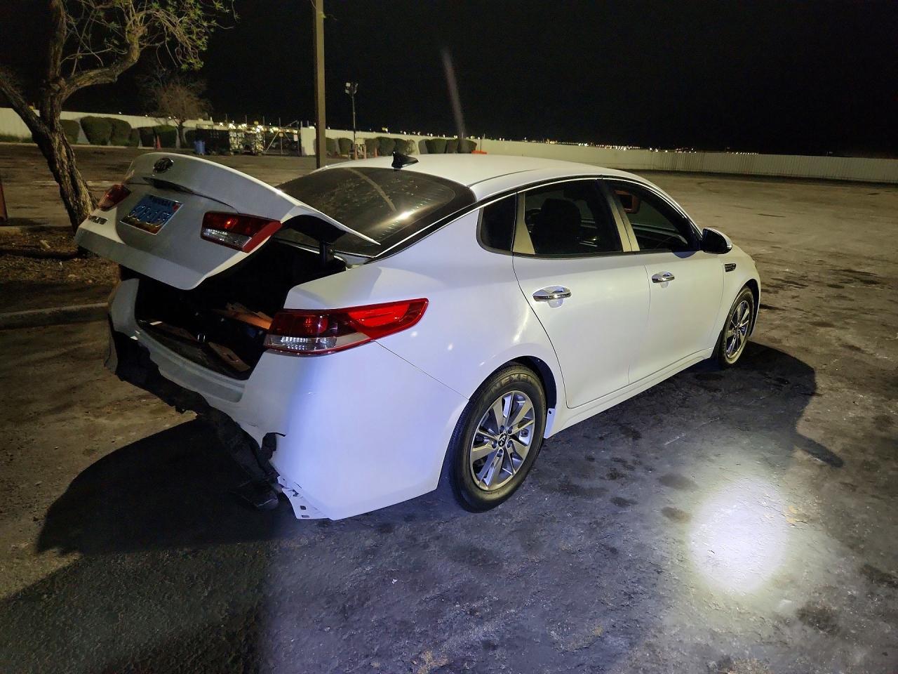 2016 Kia Optima Lx - zdjęcie 3