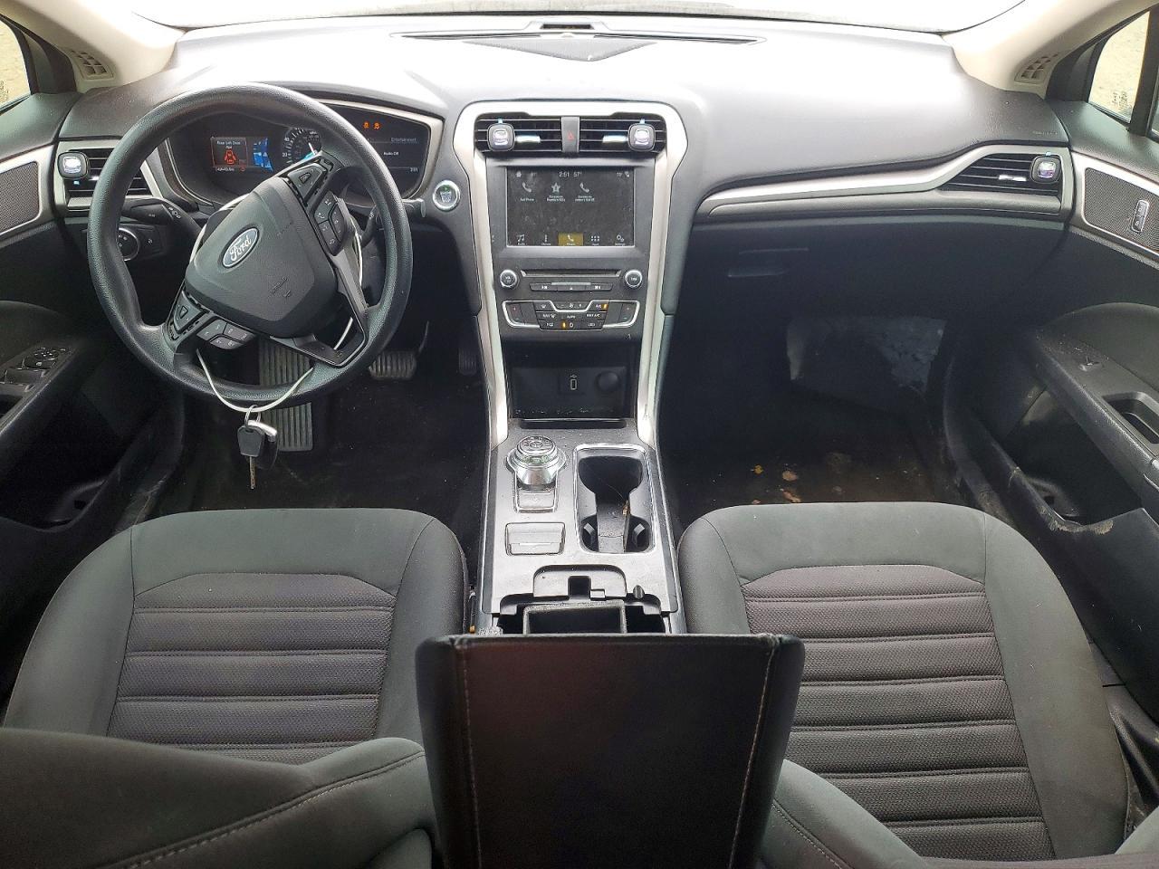 2018 Ford Fusion Se - zdjęcie 8