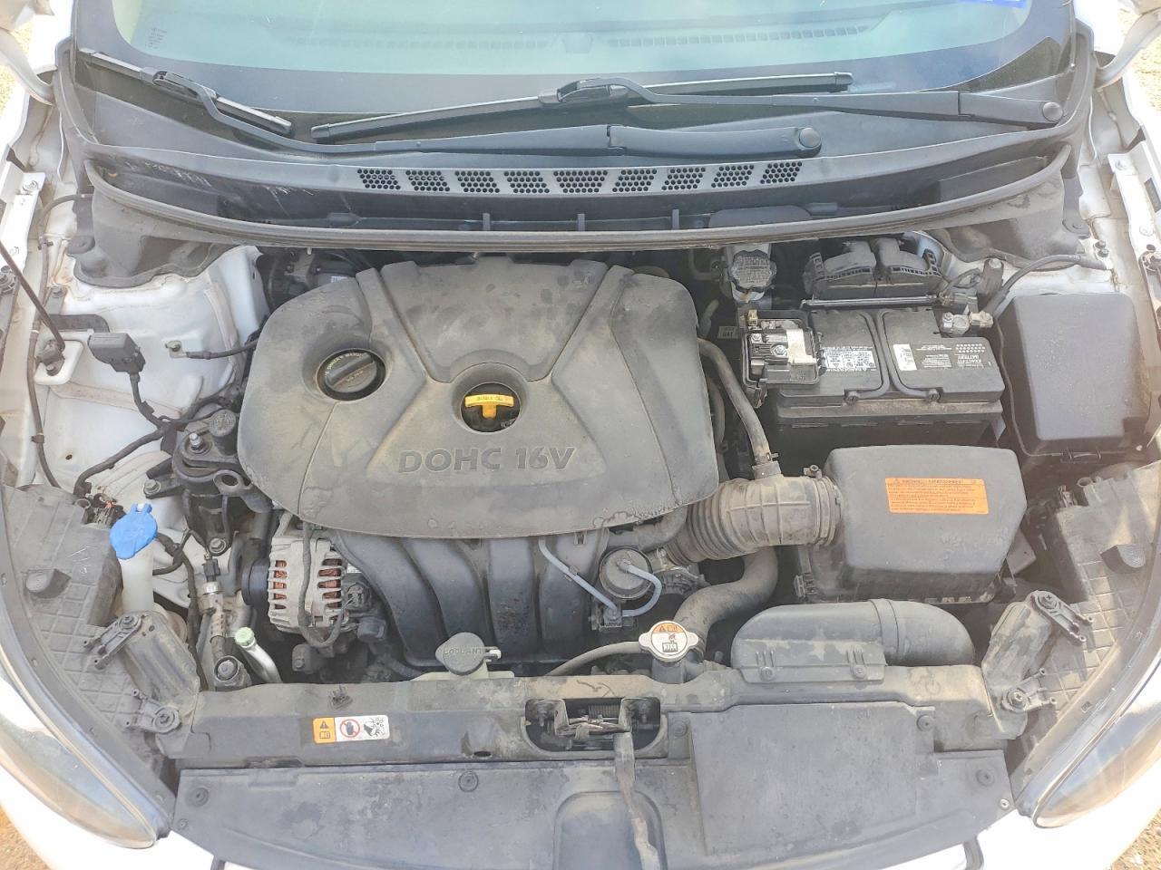 2013 Hyundai Elantra Limited - zdjęcie 11