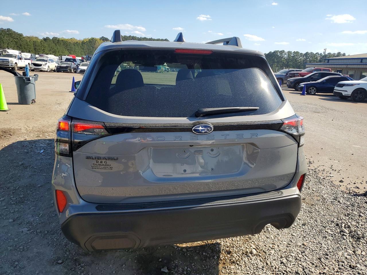 2025 Subaru Forester Premium - zdjęcie 6