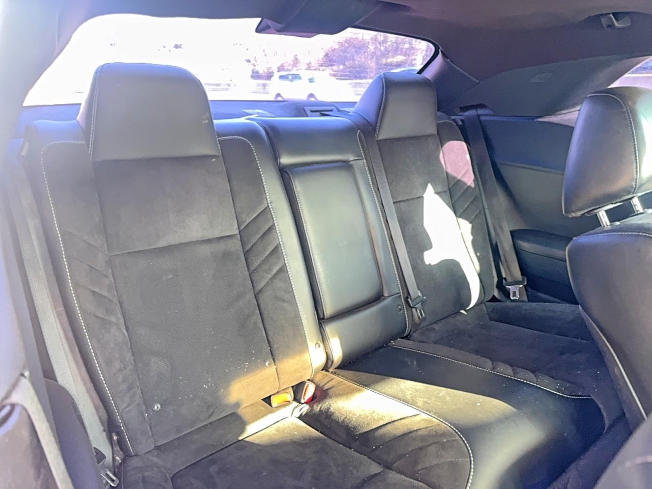 2015 Dodge Challenger R - zdjęcie 6