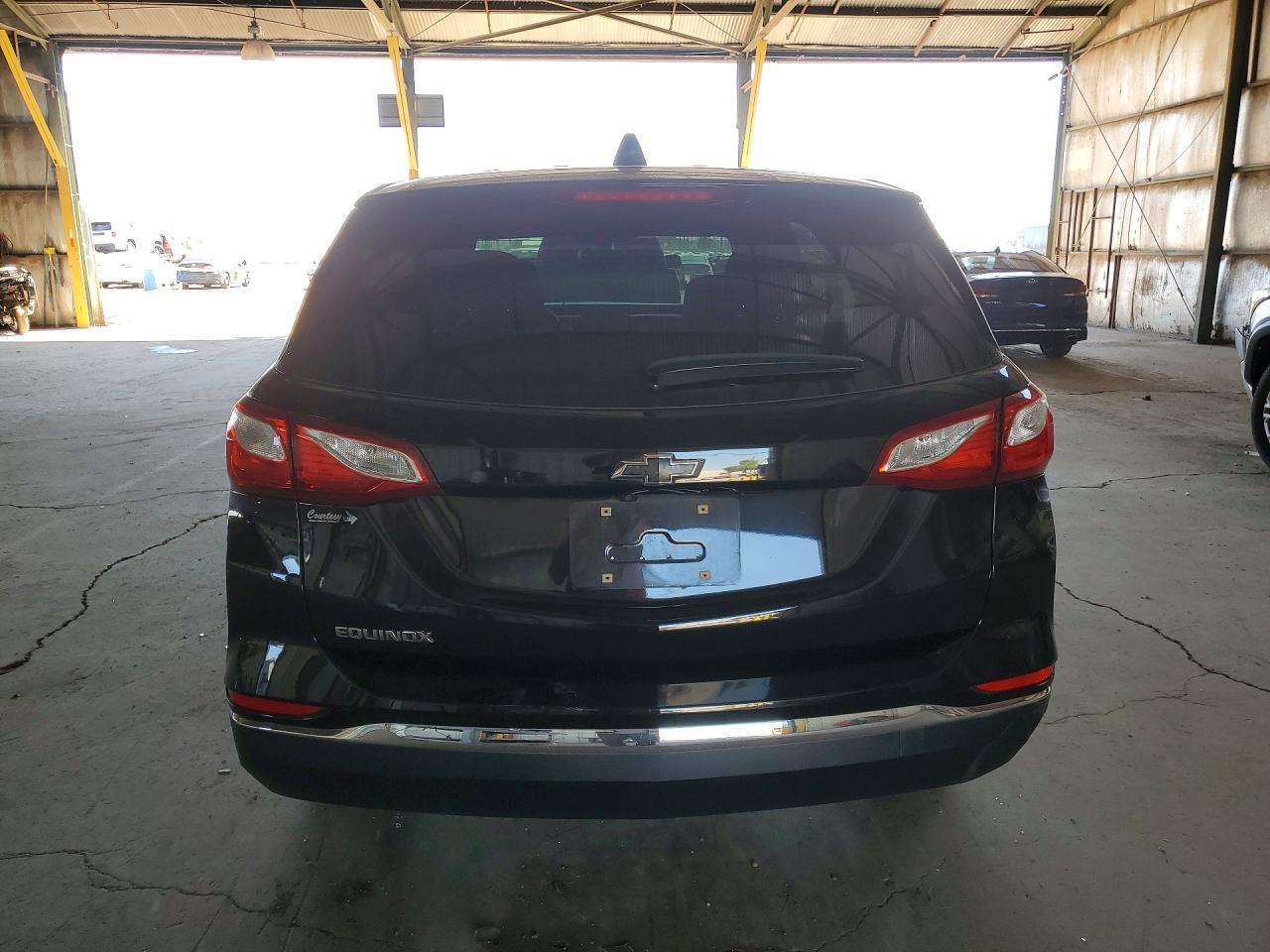 2018 Chevrolet Equinox Ls - zdjęcie 6