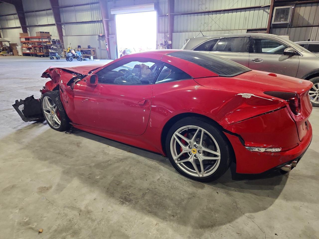 2015 Ferrari California T - zdjęcie 2