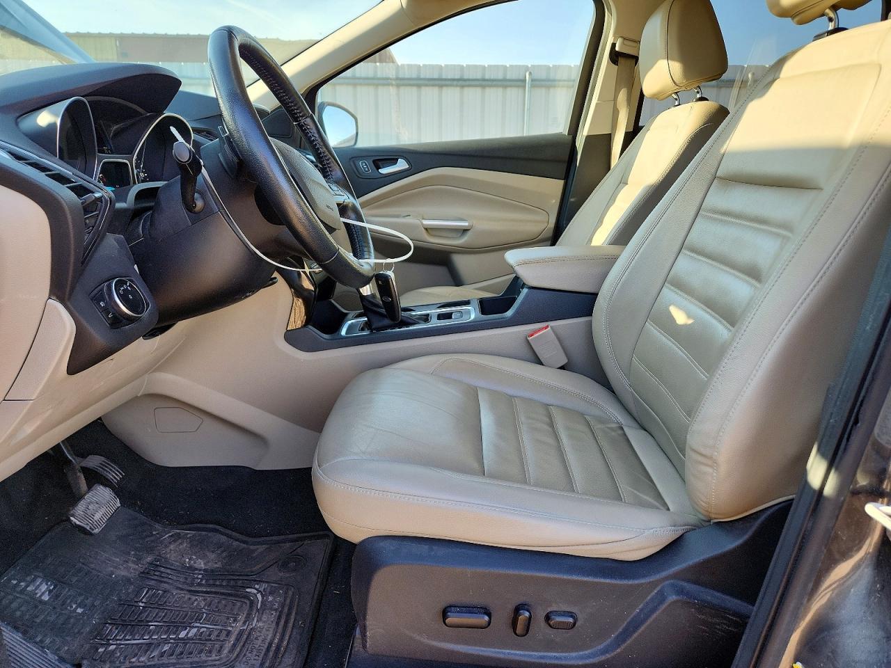 2017 Ford Escape Titanium - zdjęcie 7