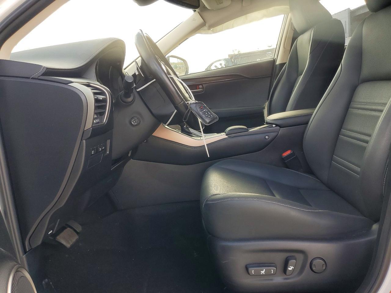 2021 Lexus Nx 300 Base - zdjęcie 7