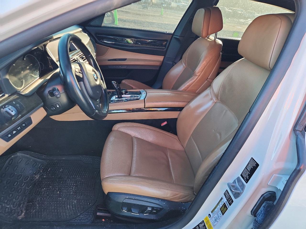 2015 BMW 750 Lxi - zdjęcie 7