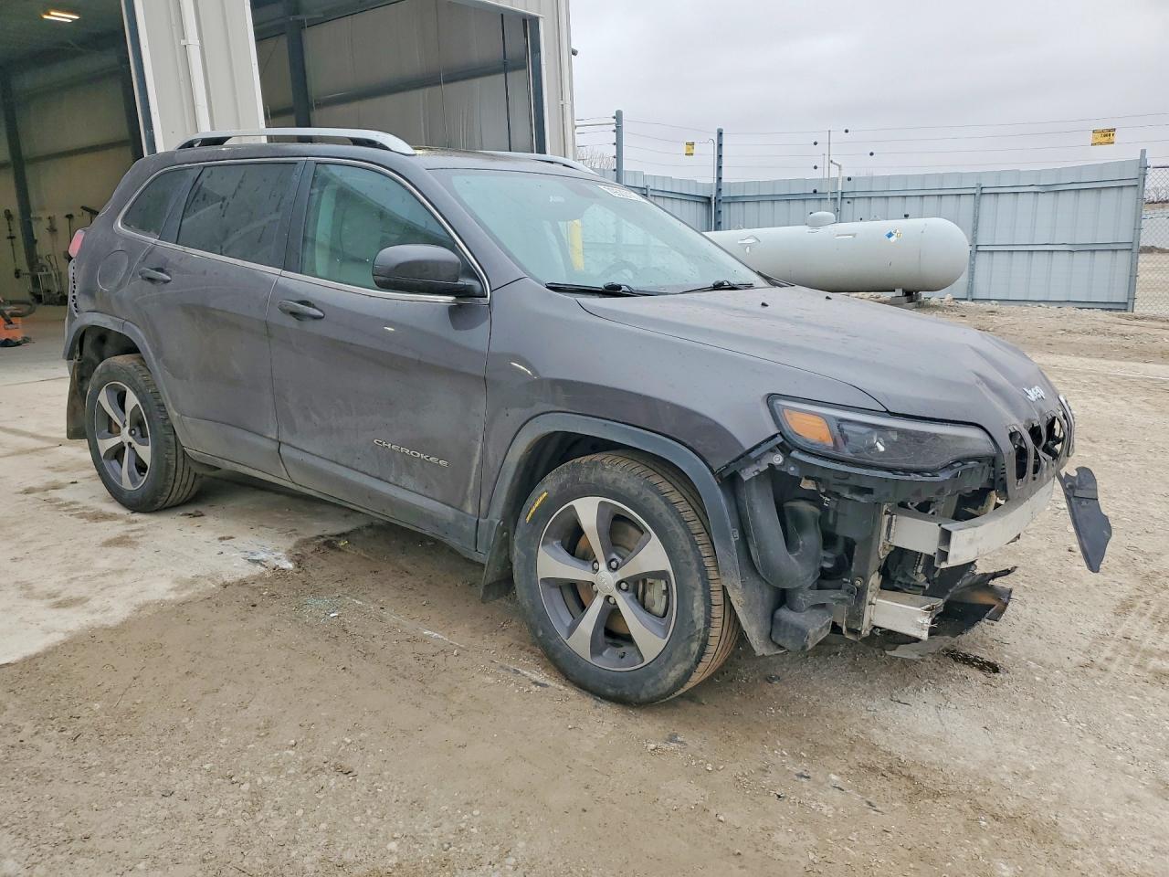 2019 Jeep Cherokee Limited - zdjęcie 4