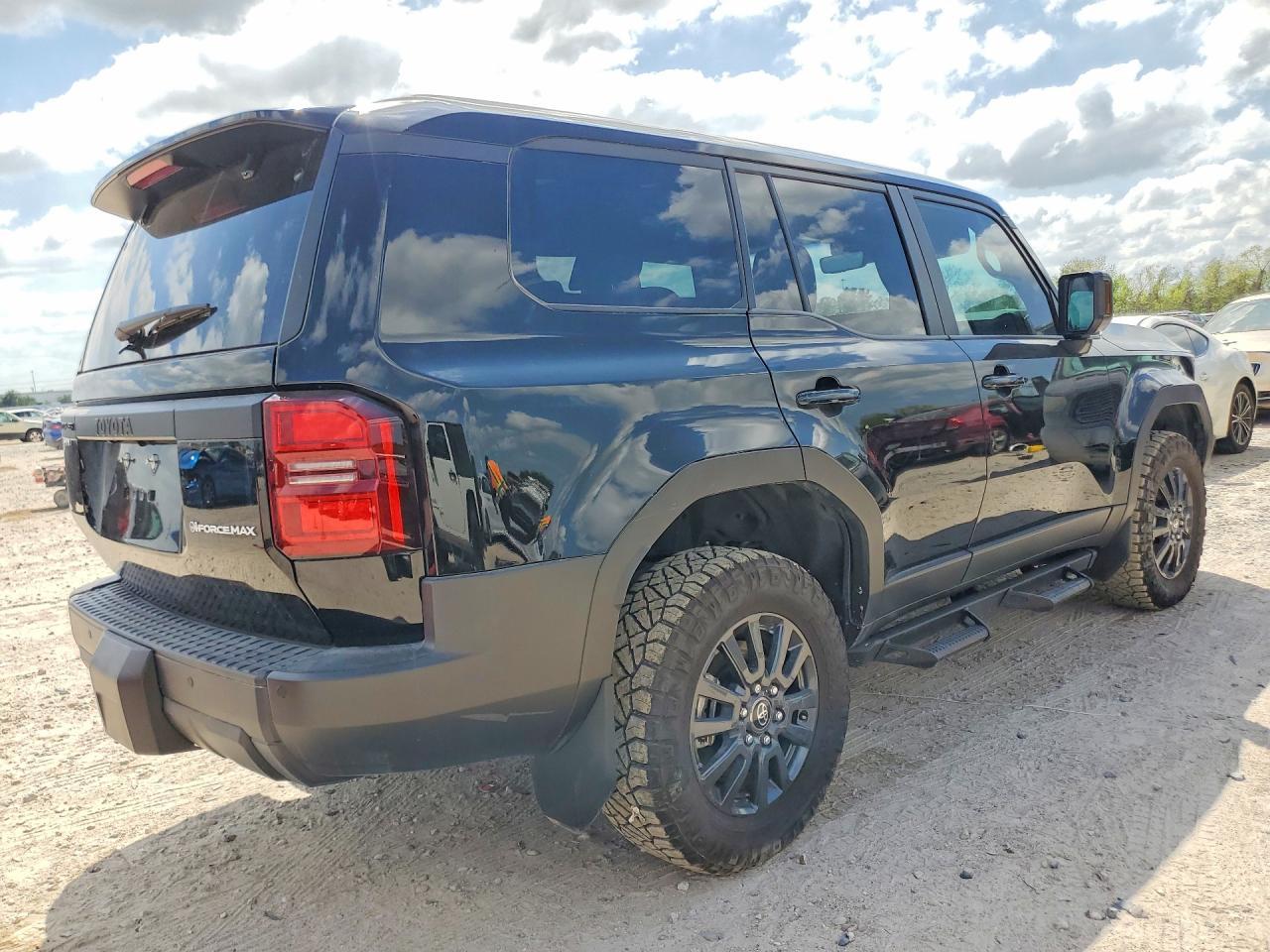 2025 Toyota Land Cruiser 1958 - zdjęcie 3