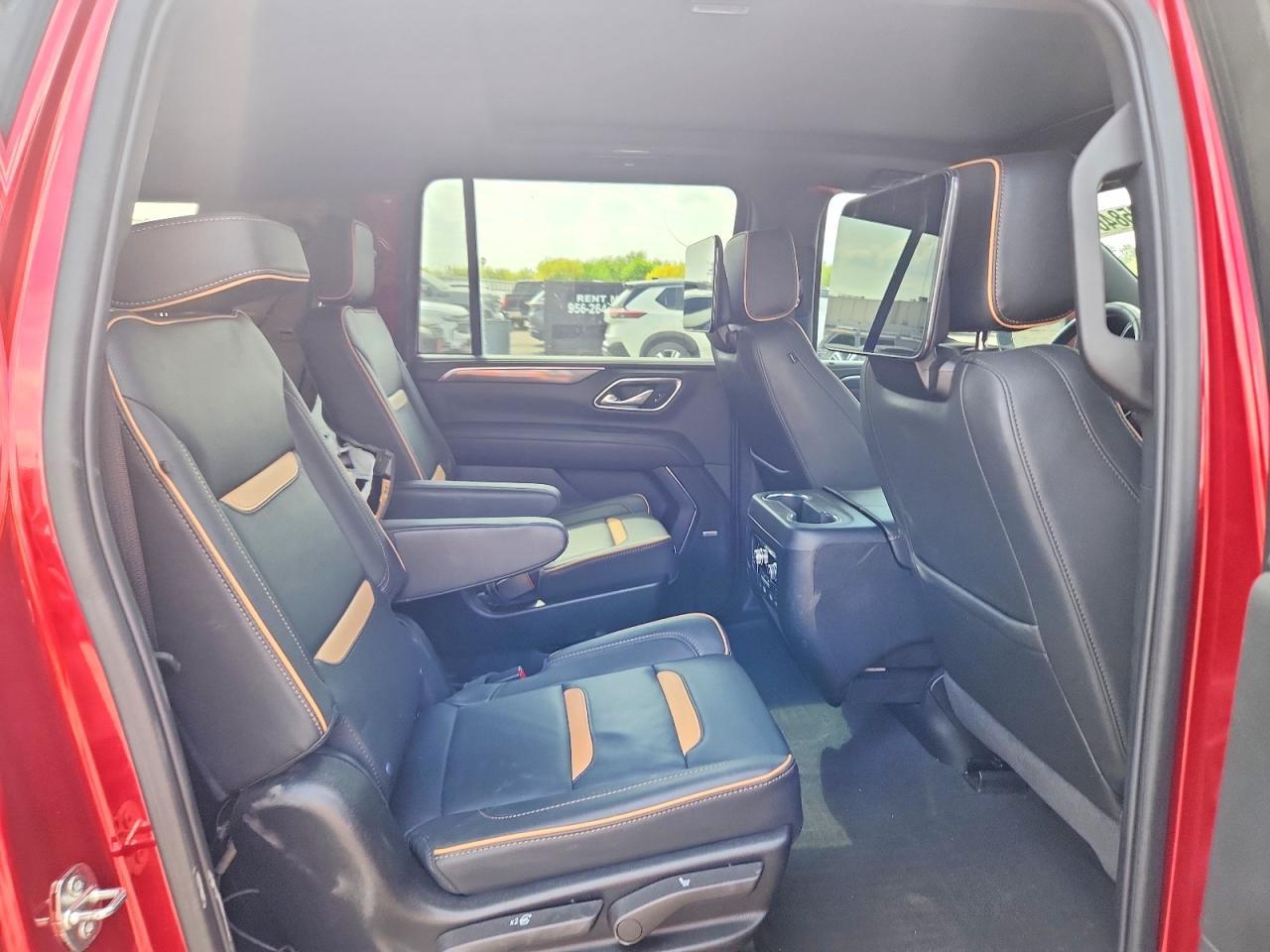 2024 GMC Yukon Xl K1500 At4 - zdjęcie 11