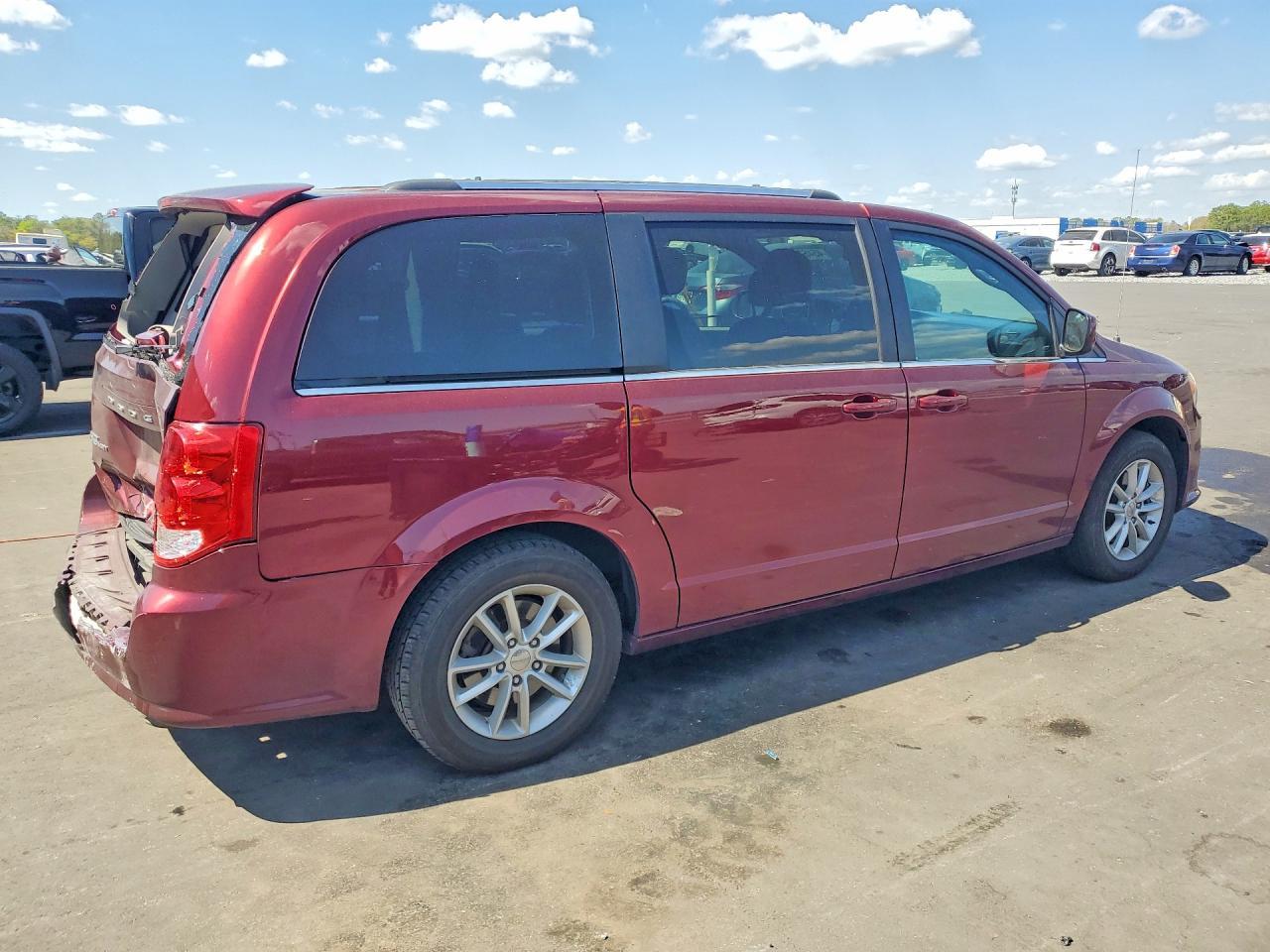 2019 Dodge Grand Caravan Sxt - zdjęcie 3