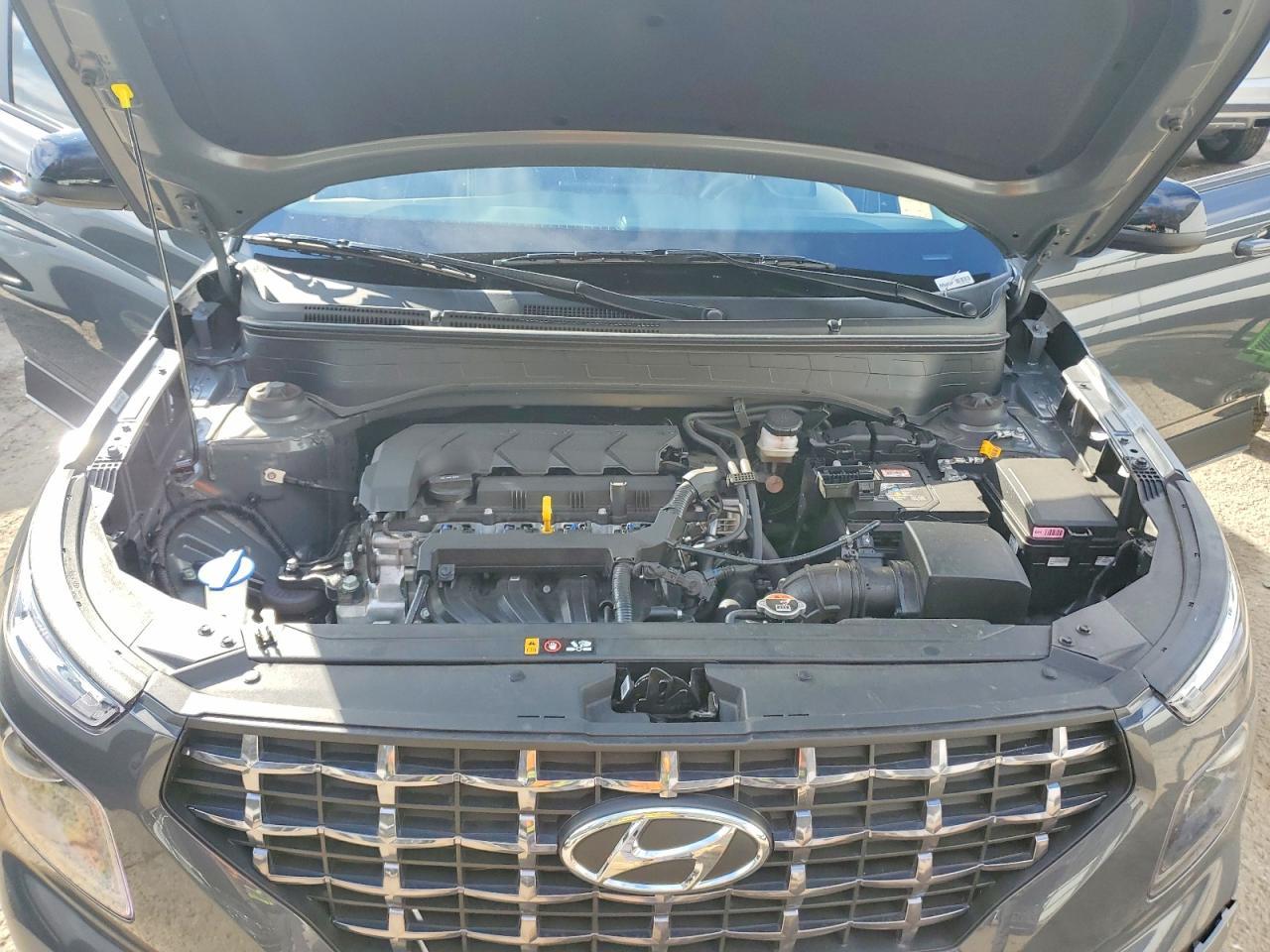 2025 Hyundai Venue Limited - zdjęcie 12