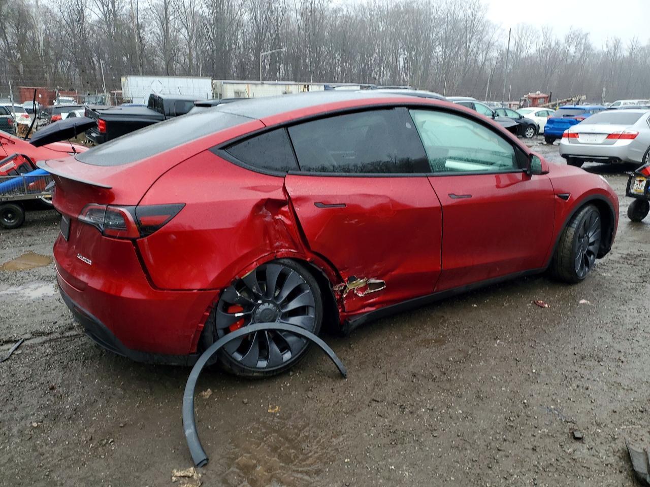 2024 Tesla Model Y - zdjęcie 3