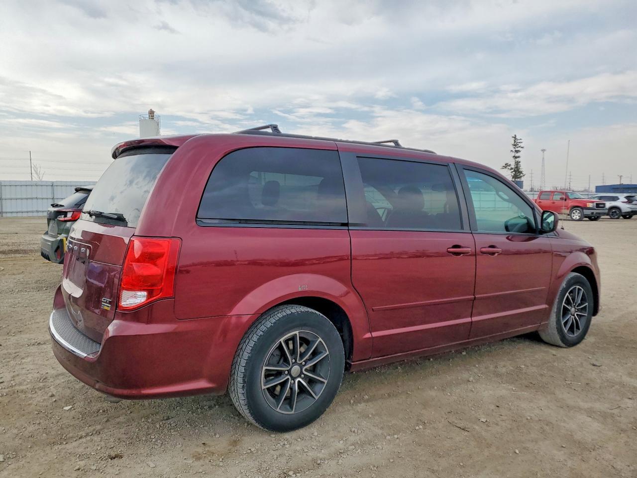 2017 Dodge Grand Caravan Gt - zdjęcie 3