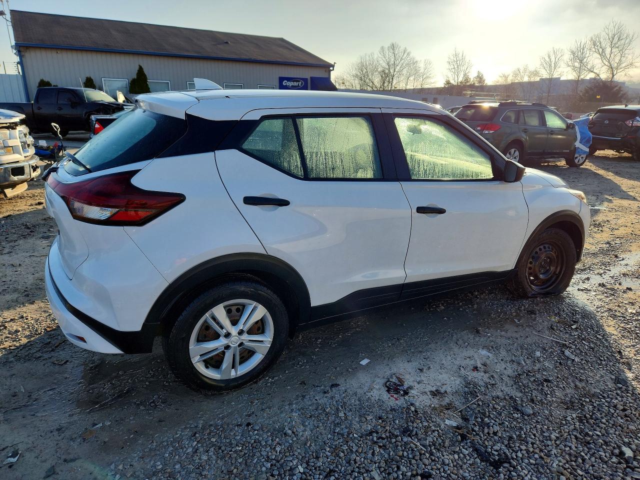 2023 Nissan Kicks S - zdjęcie 3