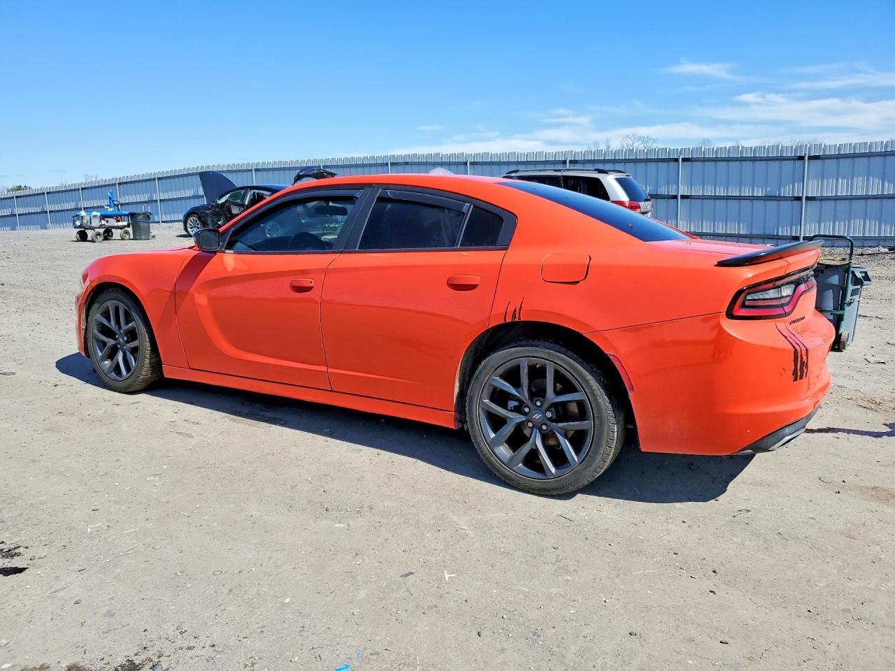 2022 Dodge Charger Sxt - zdjęcie 2