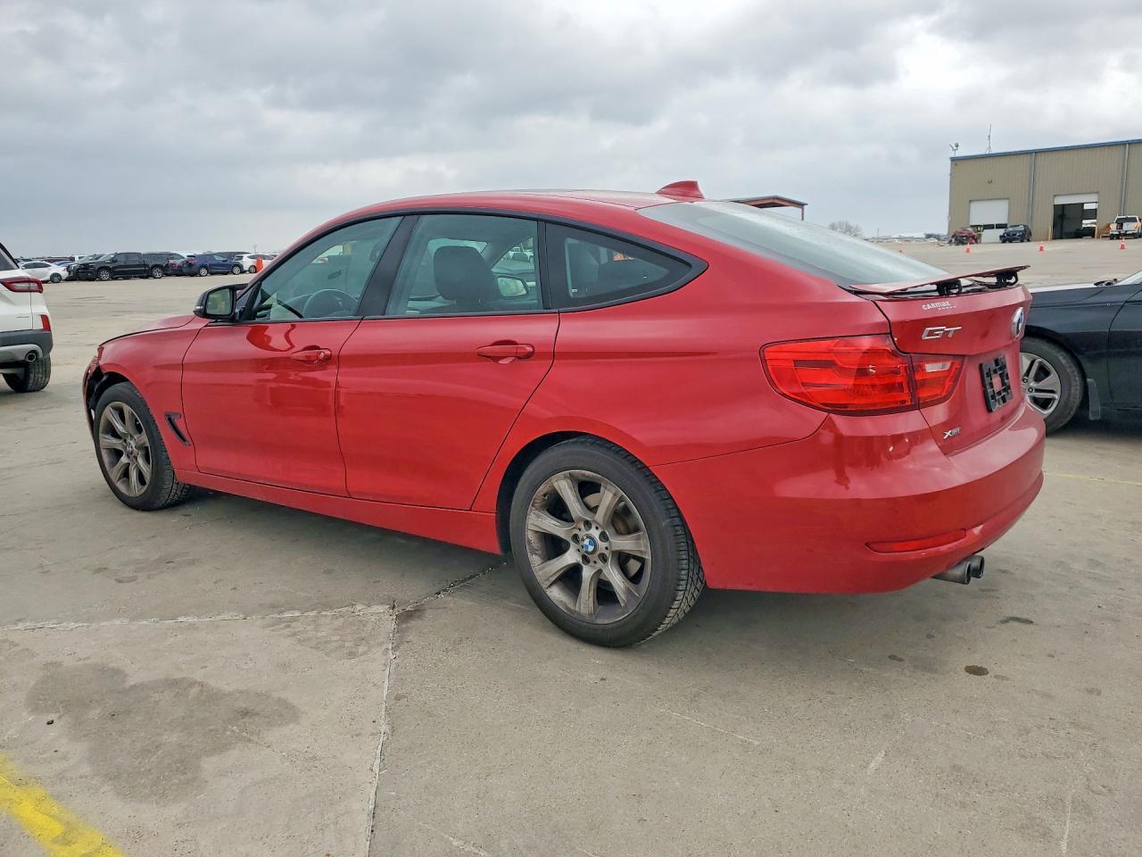 BMW Seria 3 - zdjęcie 2