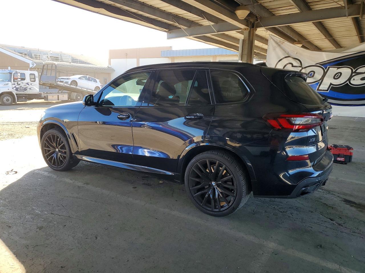2021 BMW X5 Sdrive 40I - zdjęcie 2