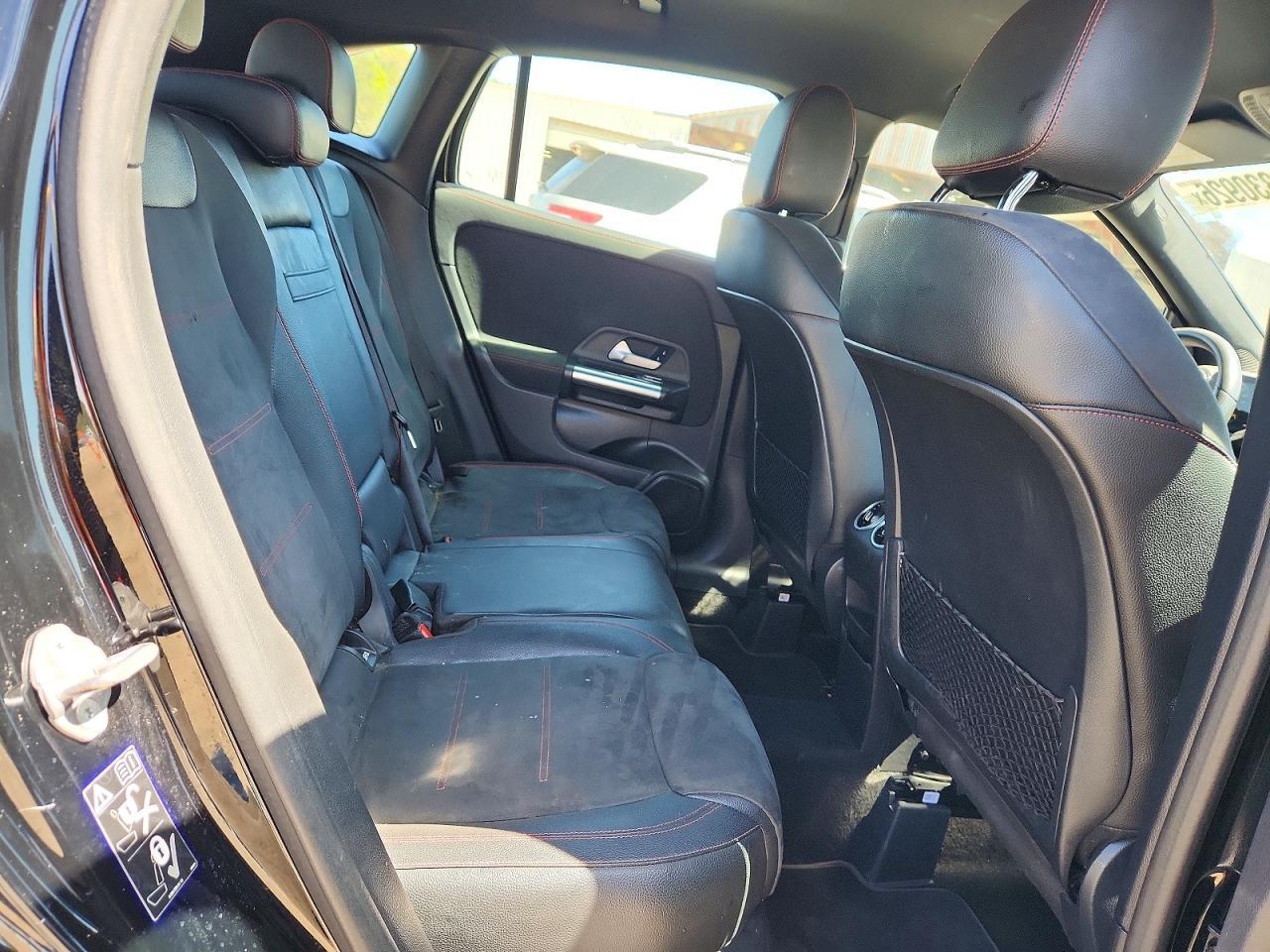 2021 Mercedes-Benz Gla 35 Amg - zdjęcie 11