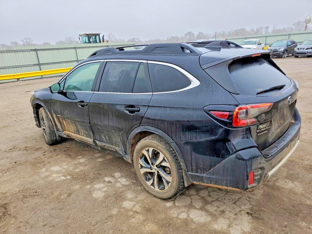 2022 Subaru Outback Limited Xt - zdjęcie 2