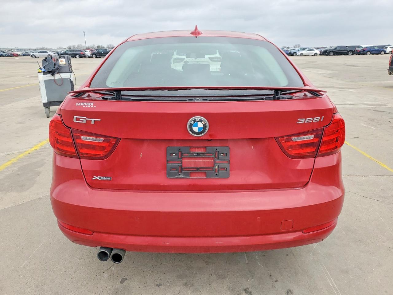 2015 BMW 328 Xigt - zdjęcie 6