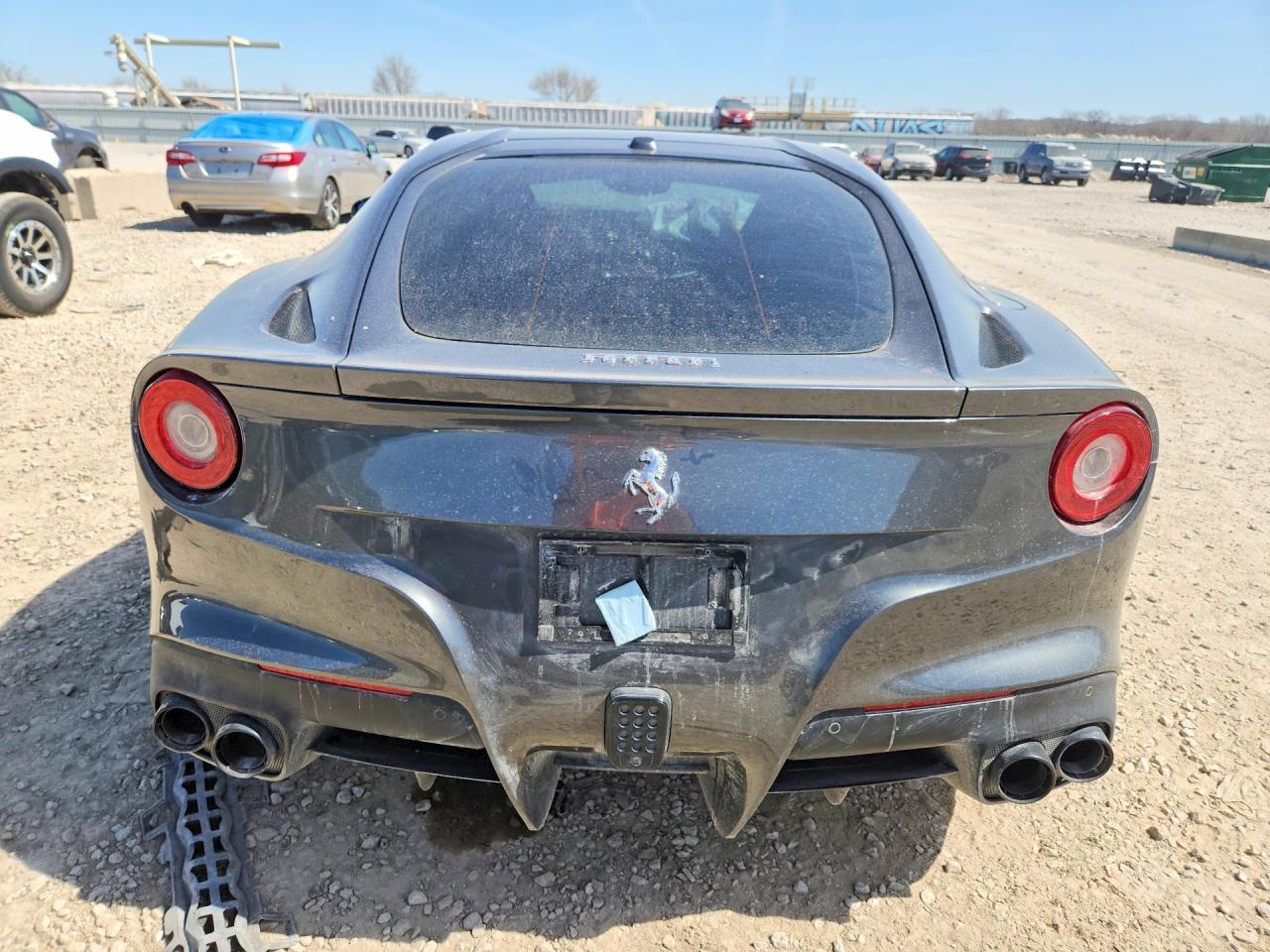 2016 Ferrari F12 Berlinetta - zdjęcie 6