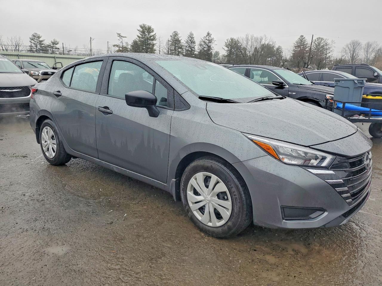 2025 Nissan Versa S - zdjęcie 4