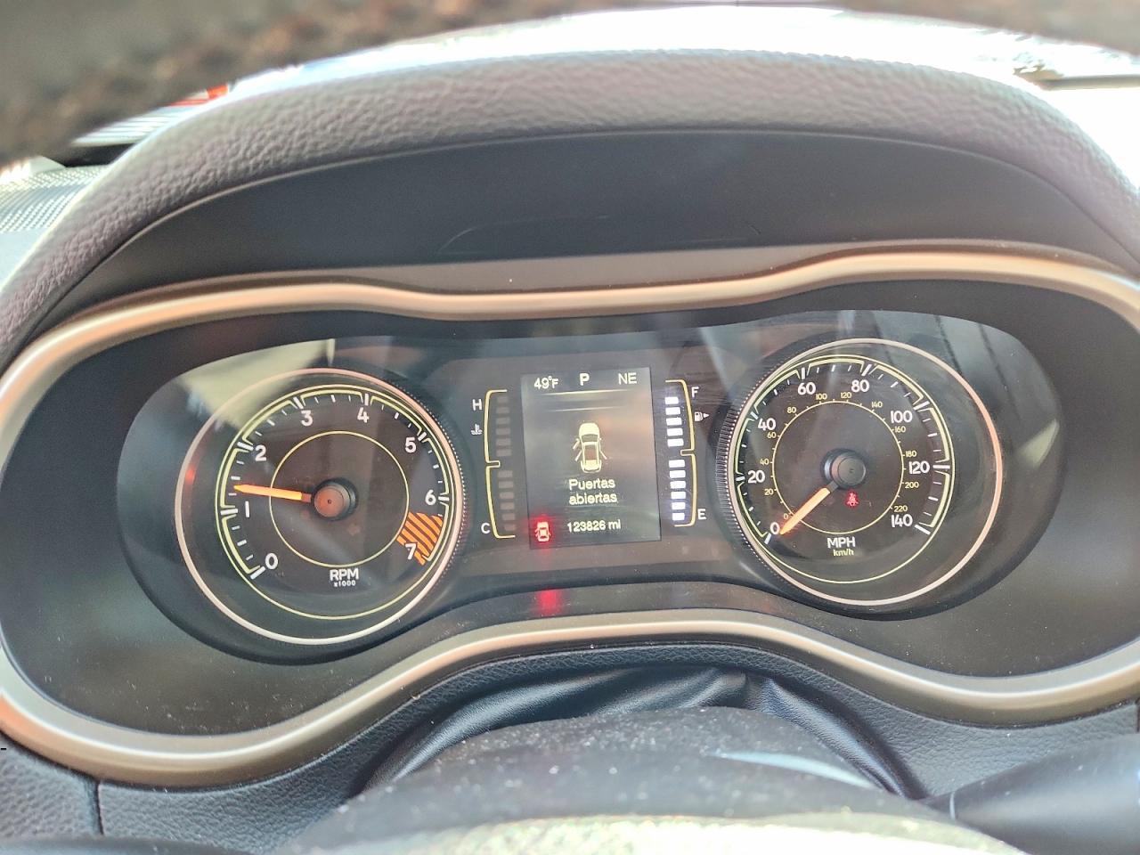 2014 Jeep Cherokee Latitude - zdjęcie 9