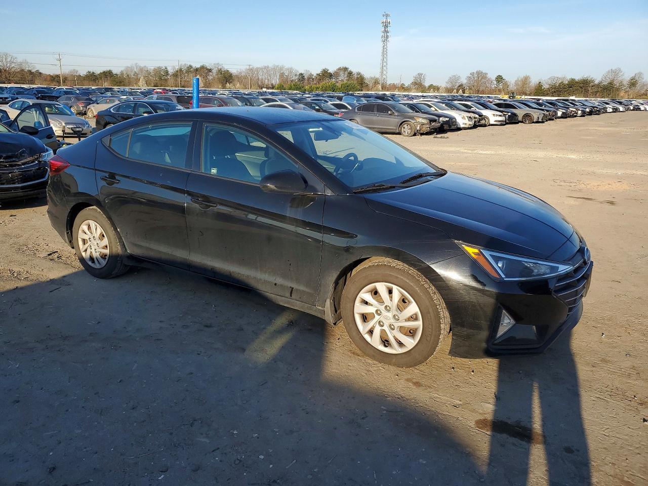 2020 Hyundai Elantra Se - zdjęcie 4