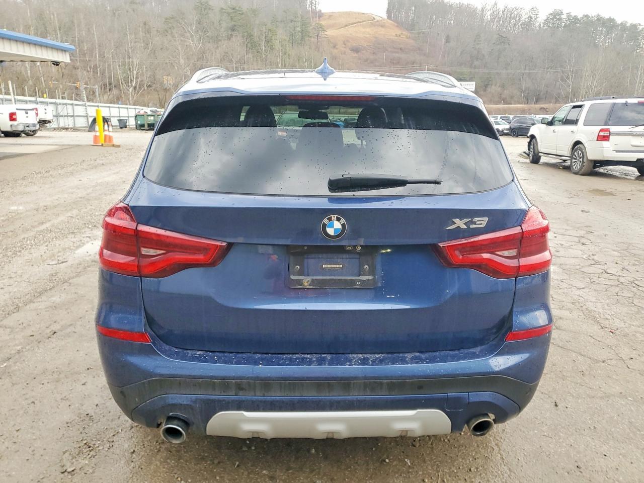 2018 BMW X3 xDrive30I - zdjęcie 6