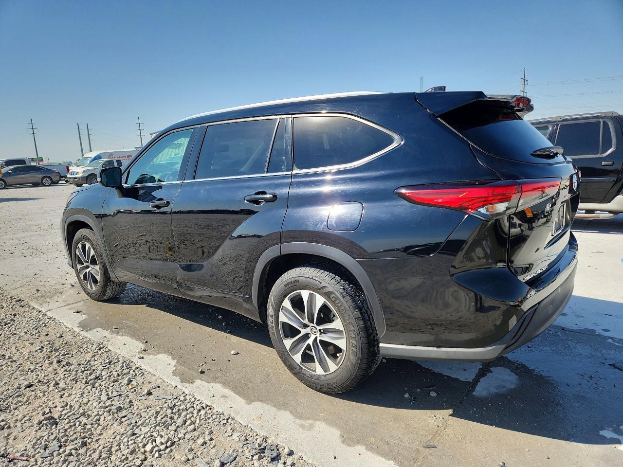 2020 Toyota Highlander Xle - zdjęcie 2