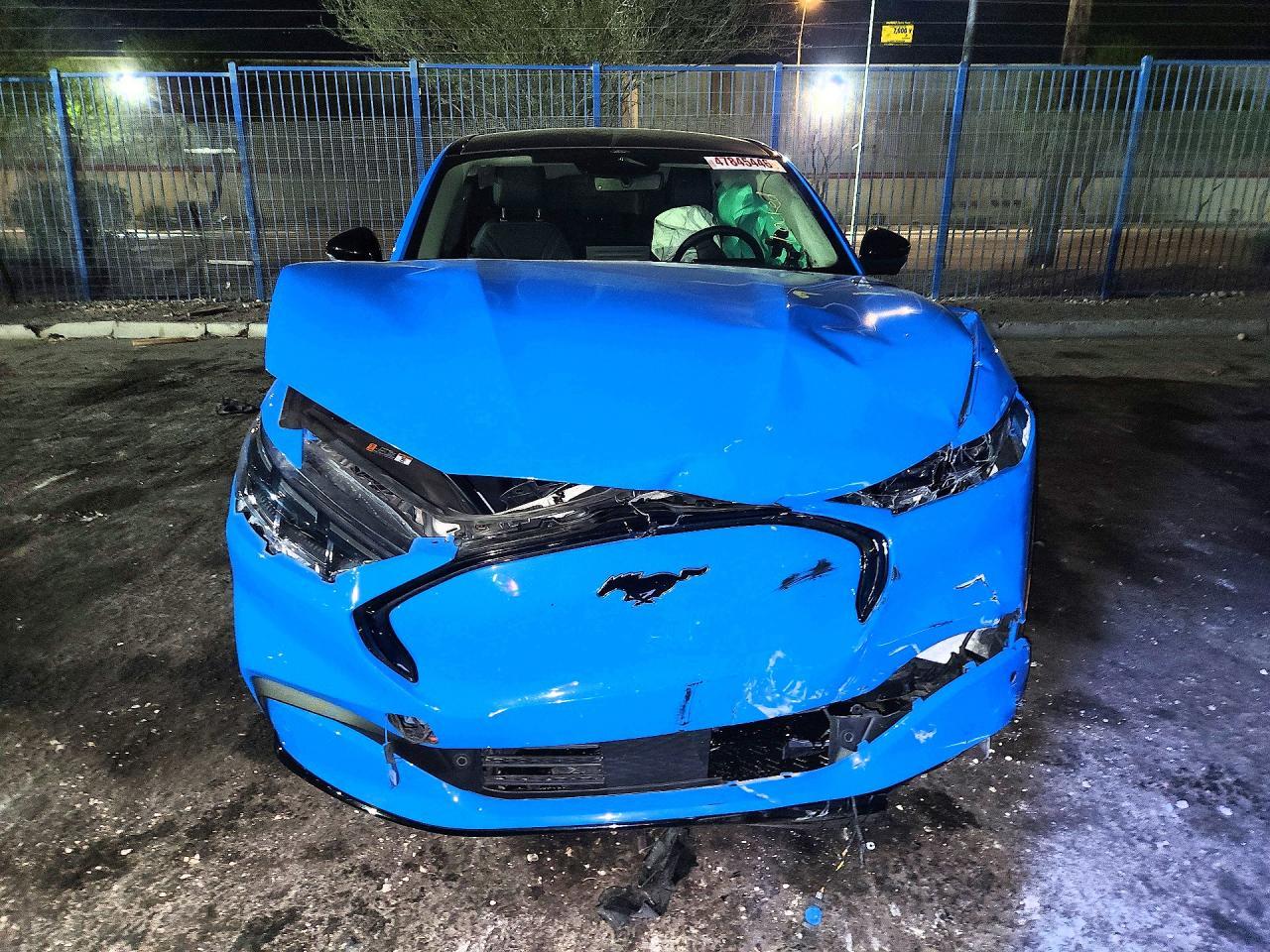 2024 Ford Mustang Mach-E Premium - zdjęcie 5