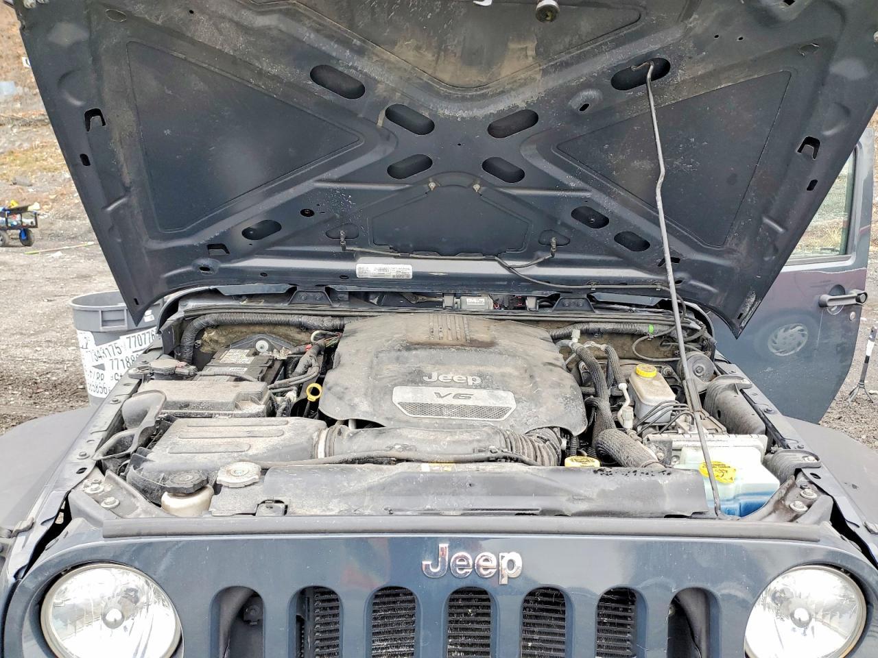 2017 Jeep Wrangler Sport - zdjęcie 12