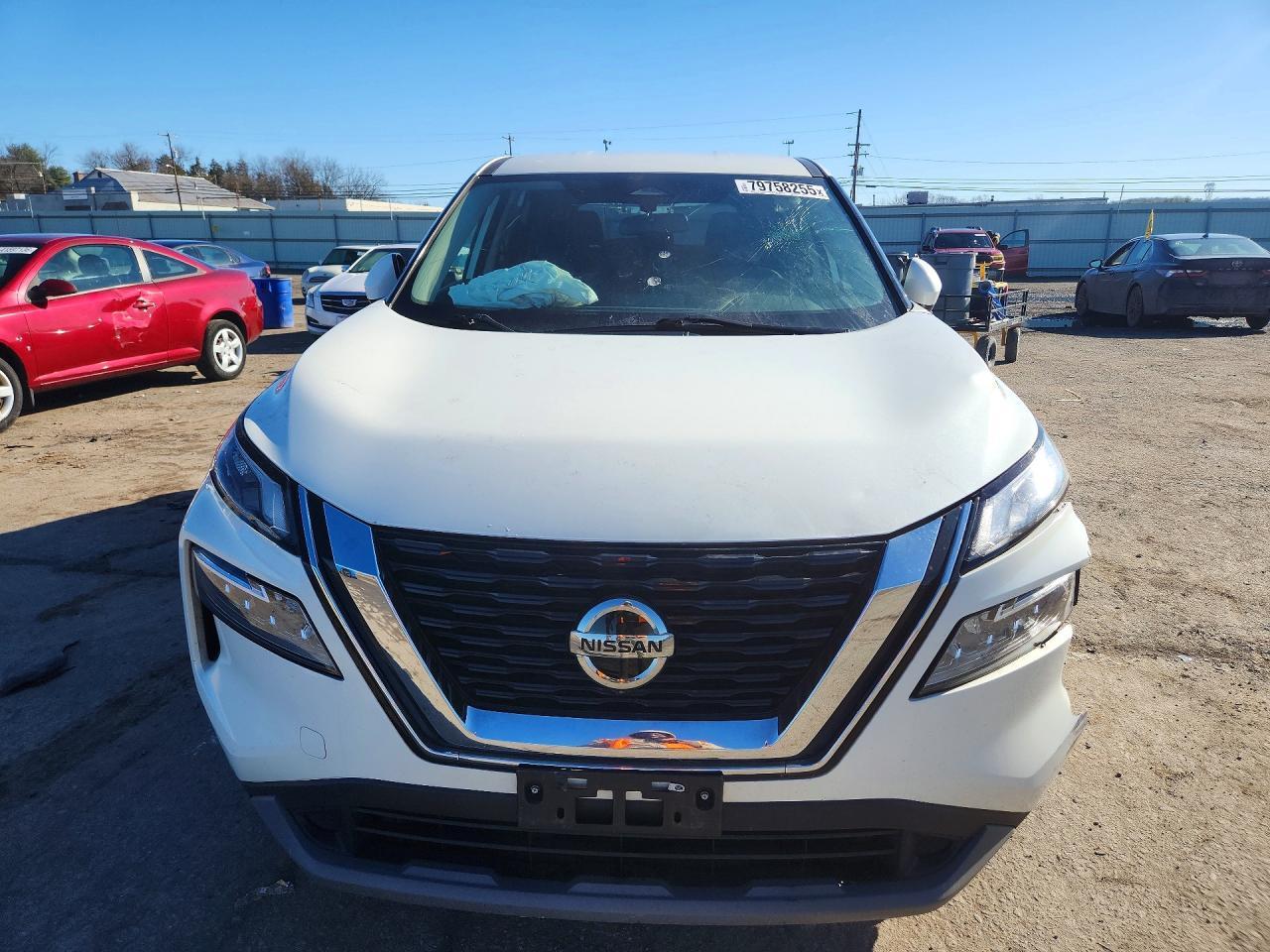 2021 Nissan Rogue Sv - zdjęcie 5