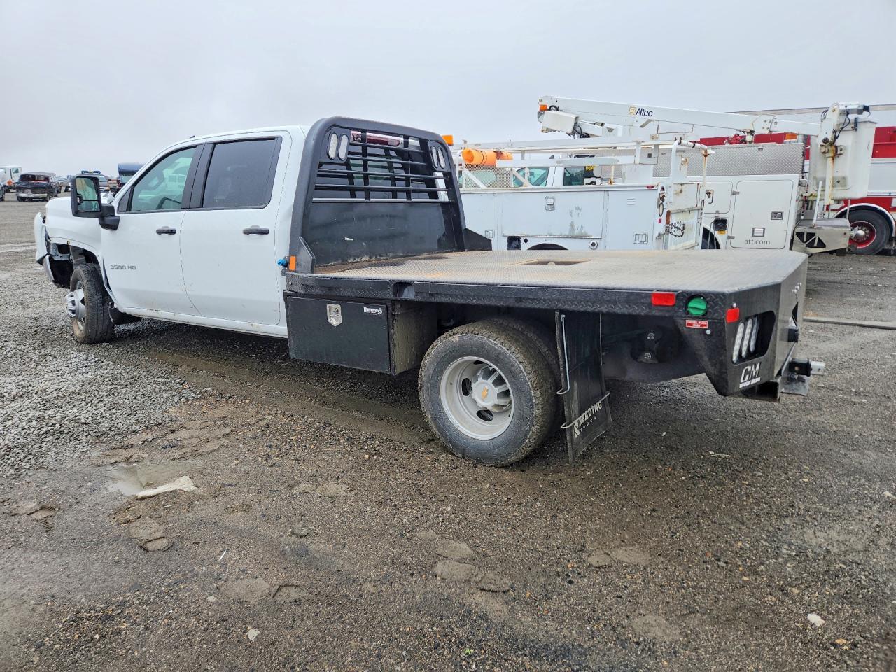 2024 Chevrolet Silverado K3500 - zdjęcie 2