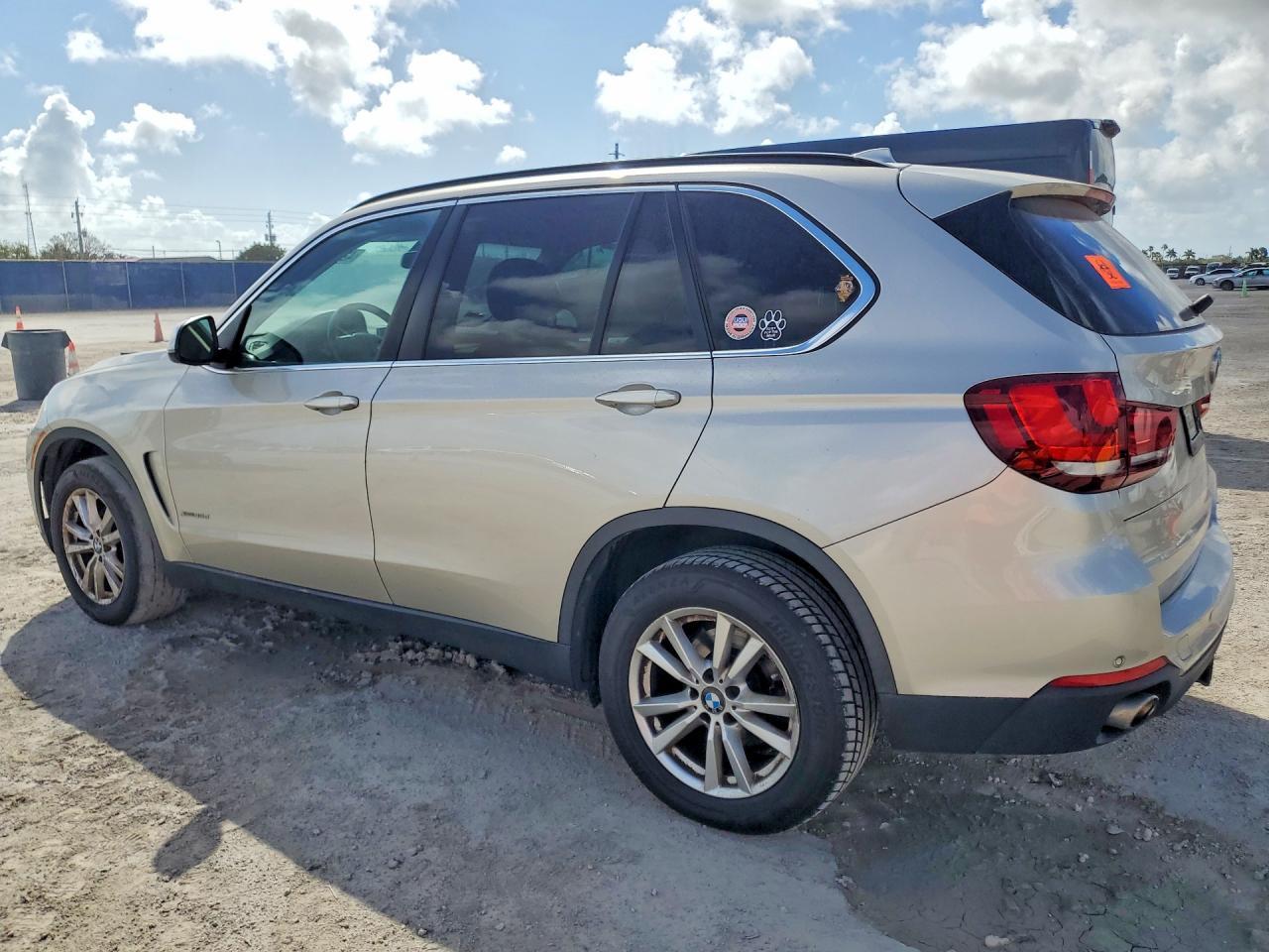 2014 BMW X5 xDrive35D - zdjęcie 2