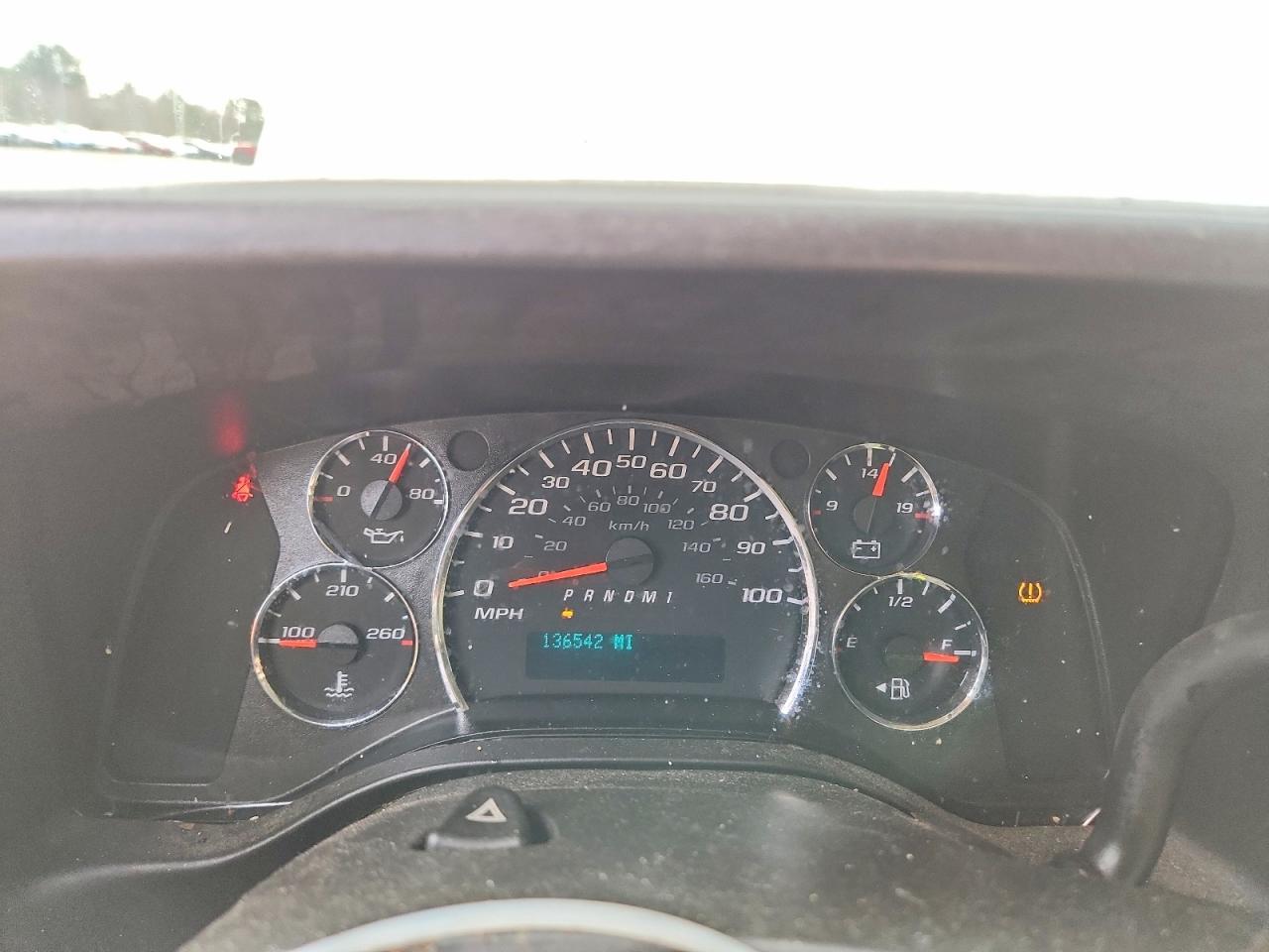 2017 Chevrolet Express G2500 - zdjęcie 9
