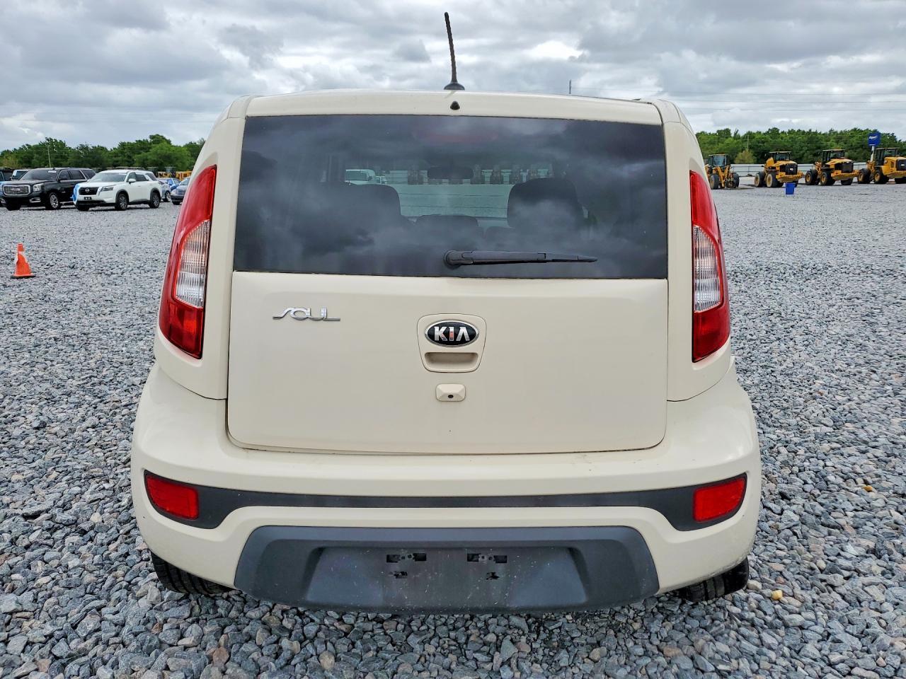 2013 Kia Soul + - zdjęcie 6